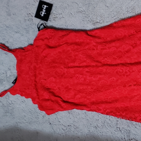 Dresses bundle or separate - Picture 2 of 7